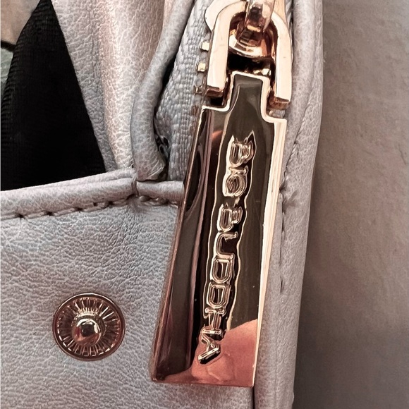 BIG BUDDHA Bone color Medium Handbag Tote Shoulder/Handle Bag 3D Flowers - Picture 10 of 12